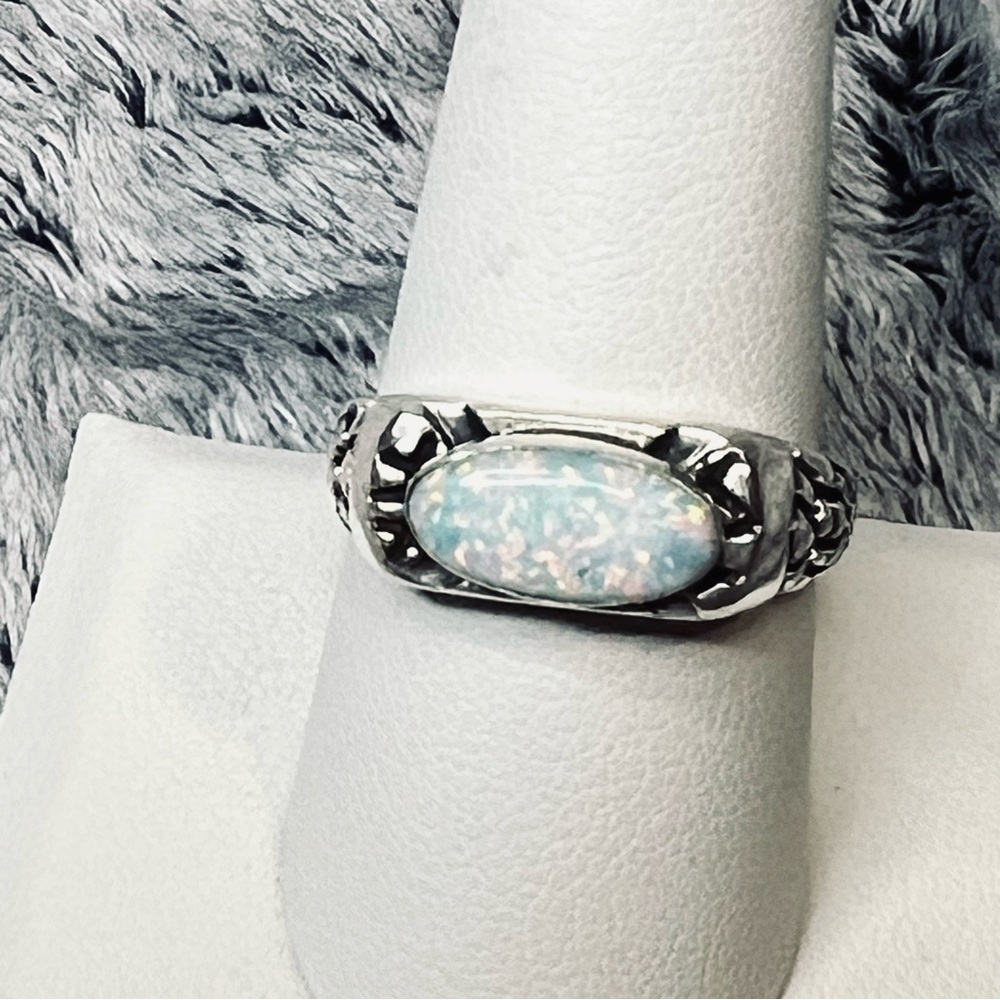 Sterling Silver Vintage Oval Opal Cabochon Ring Size 9.5 - Picture 2 of 8